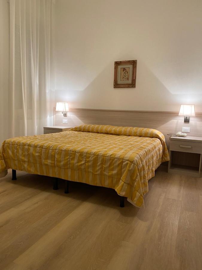 Hotel Rio Alassio Dış mekan fotoğraf